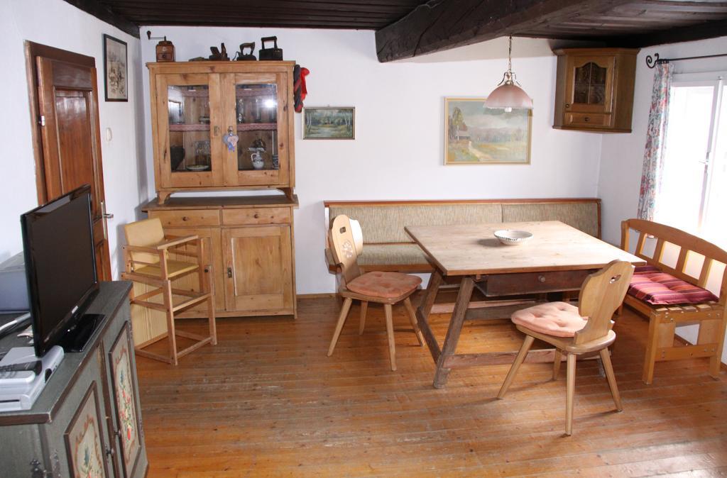 Bachkeusche Villa Ossiach Bilik gambar